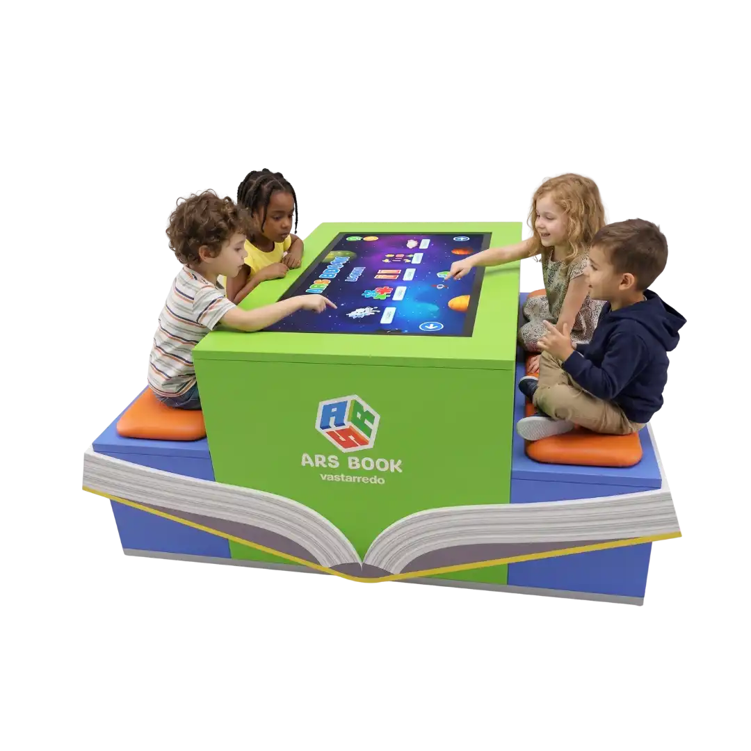 Bambini che usano ARS InBook